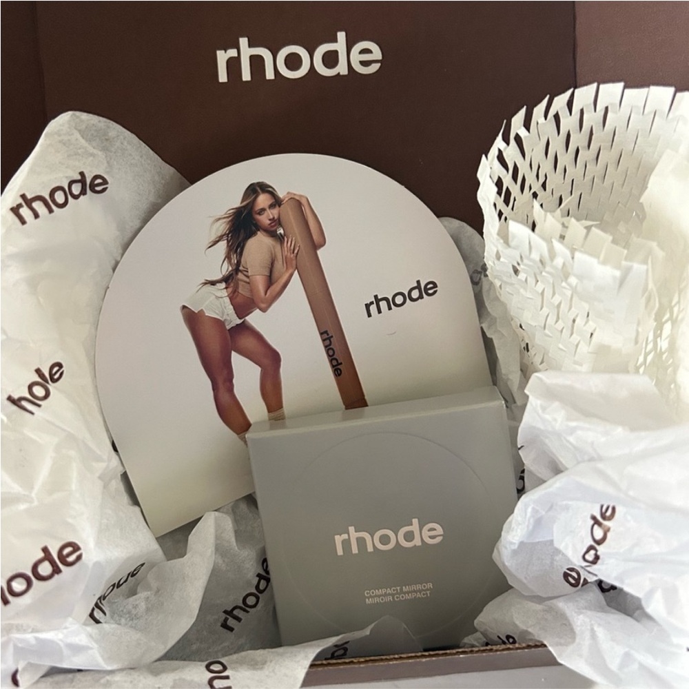 RHODE Silver Compact